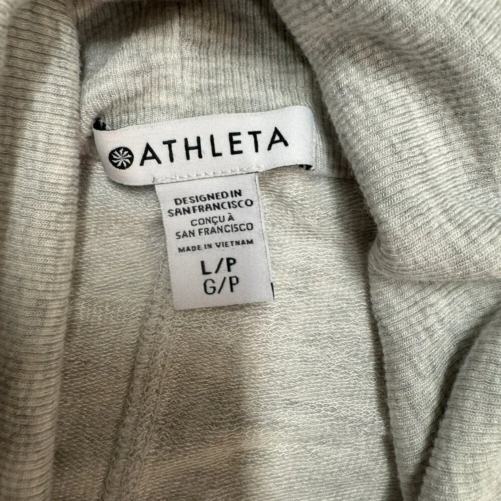 Athleta Pranayama Wrap Cardigan Light Gray Thumbholes Size L - EUC - Picture 4 of 7
